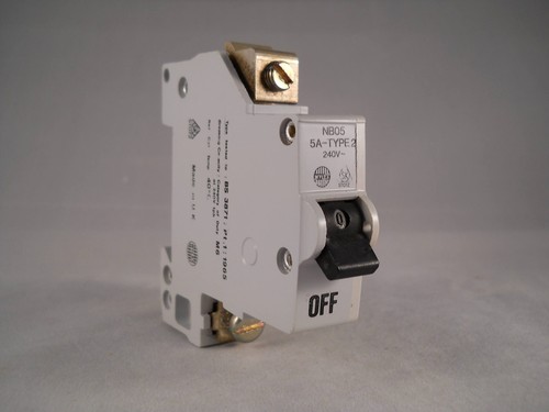 Wylex mcb amp - mcb, m6